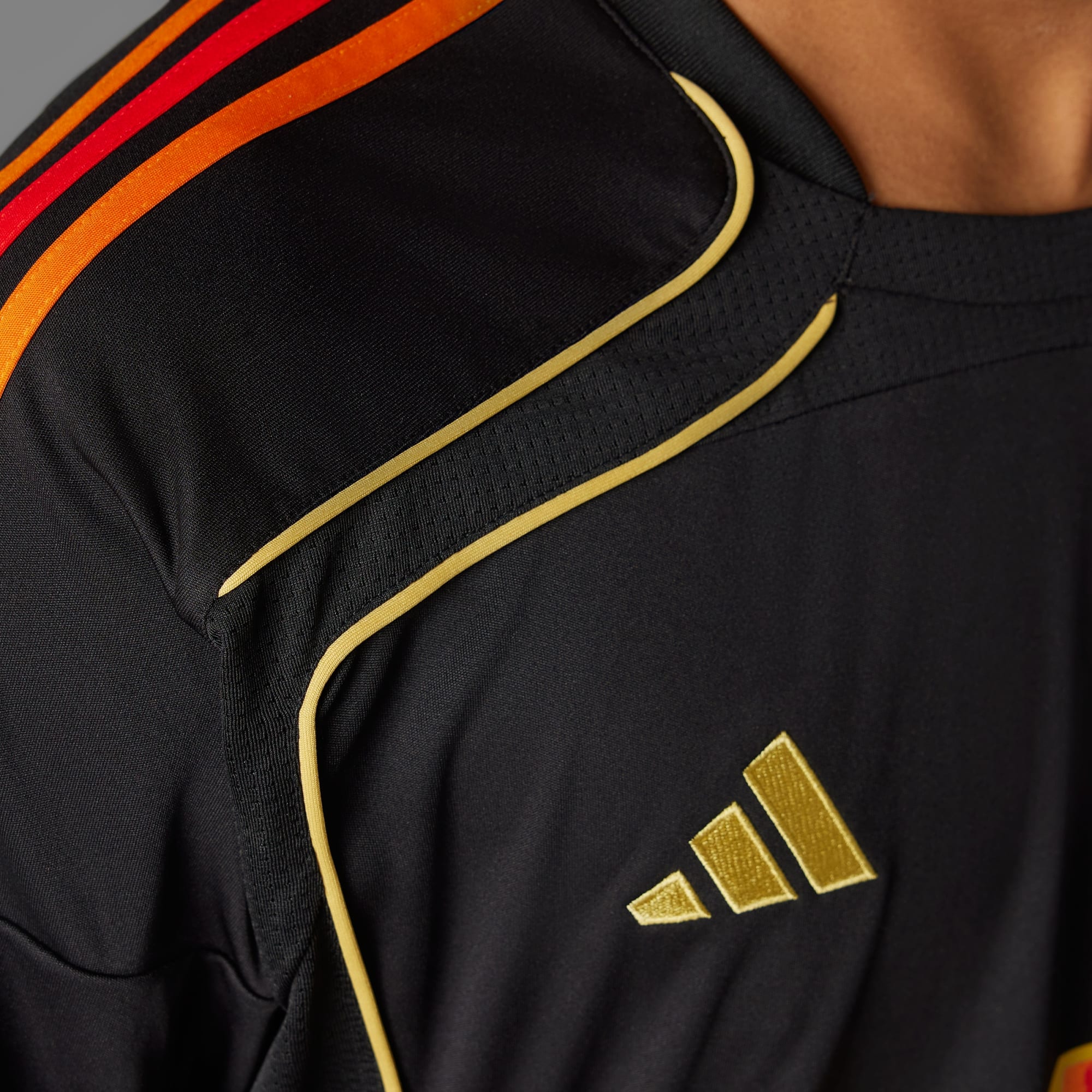 Arsenal x NTS UBP Jersey - Player Version